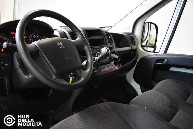 PEUGEOT Boxer 335 2.2 BlueHDi 165 S&S PLM Cassonato Acciaio